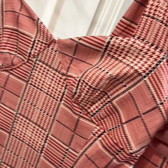 En Saison (Anthropologie) red check/houndstooth pattern - EUC - size XS